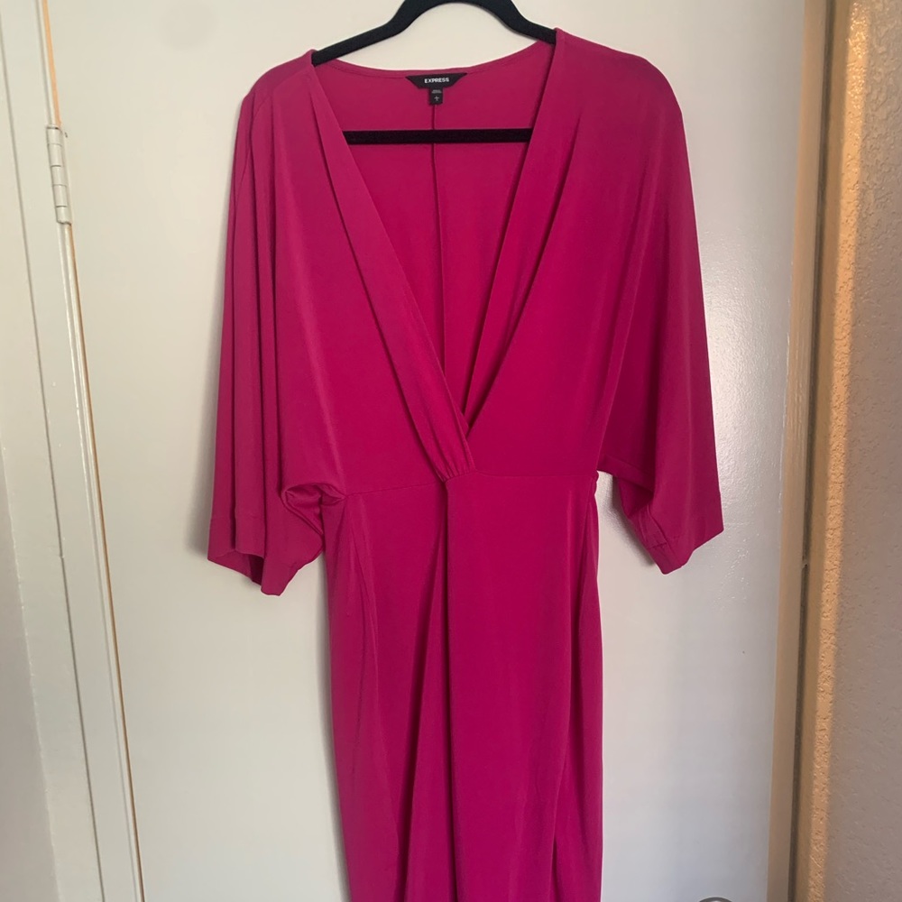 Express Pink Dolman Sleeve, V-neck, Tulip Dress L